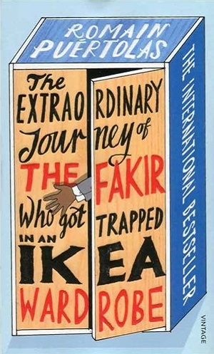 كتاب رمان انگلیسی سفر شگفتانگیز مرتاضی که در جالباسی آیکیا گیر افتاده بود The Extraordinary Journey of the Fakir Who Got Trapp
